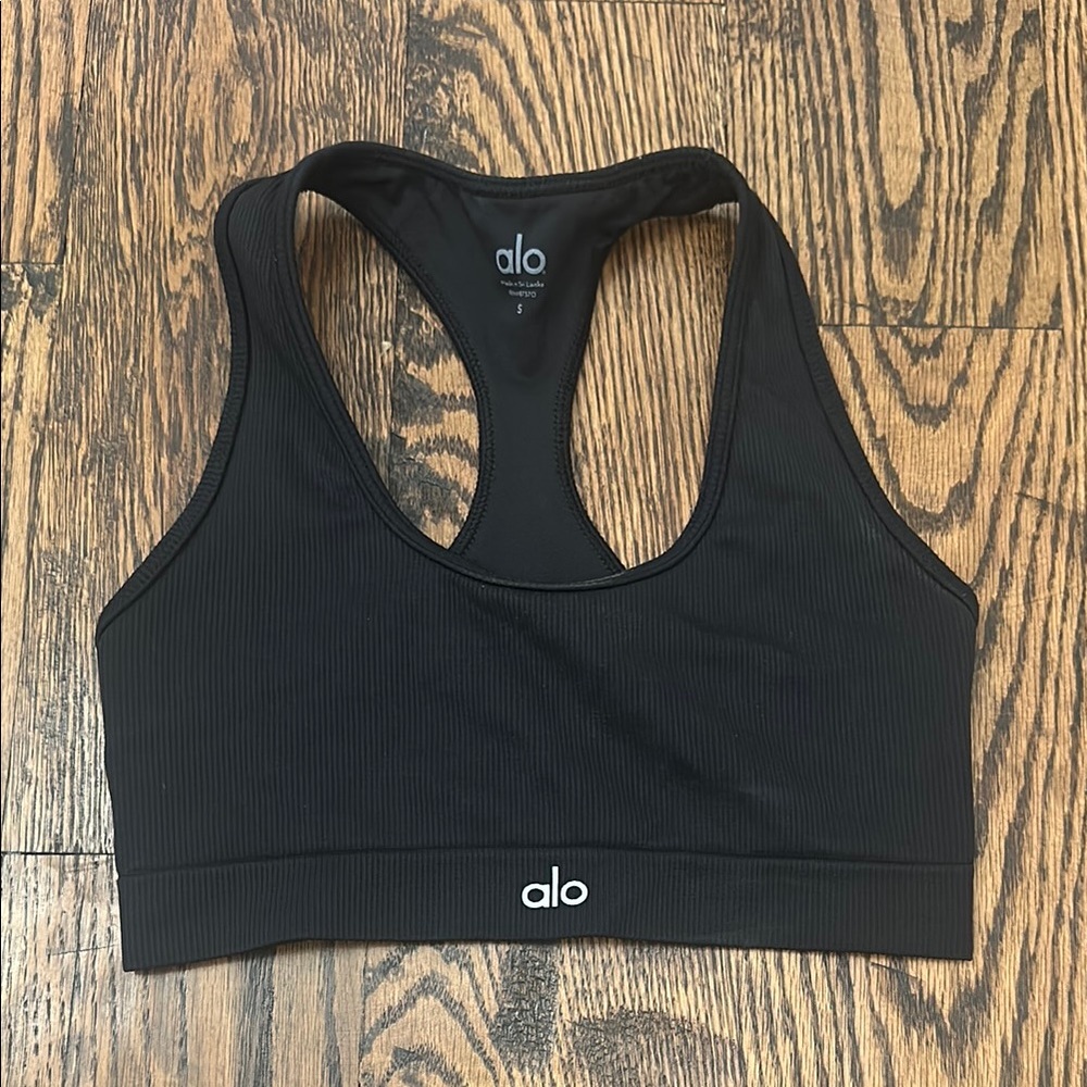 Alo sports bra